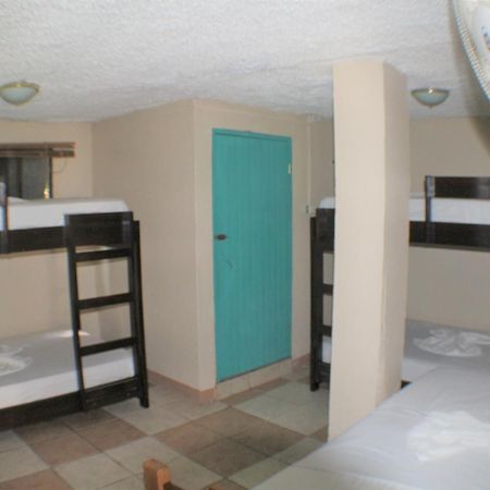 Blue Iguana Hotel Samara Exterior photo