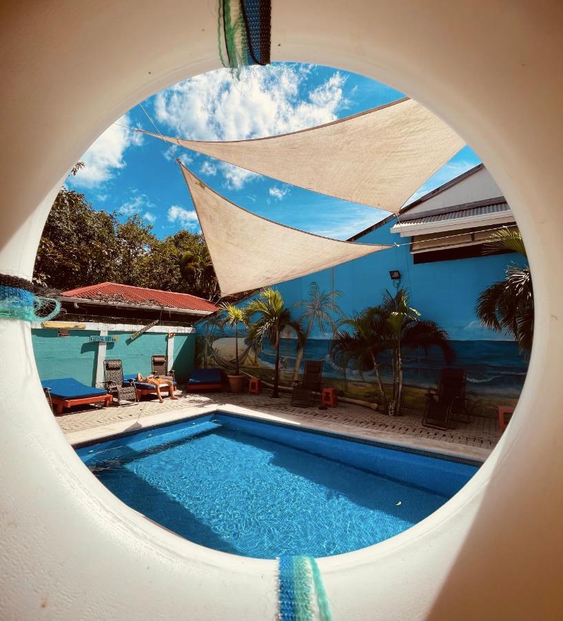 Blue Iguana Hotel Samara Exterior photo