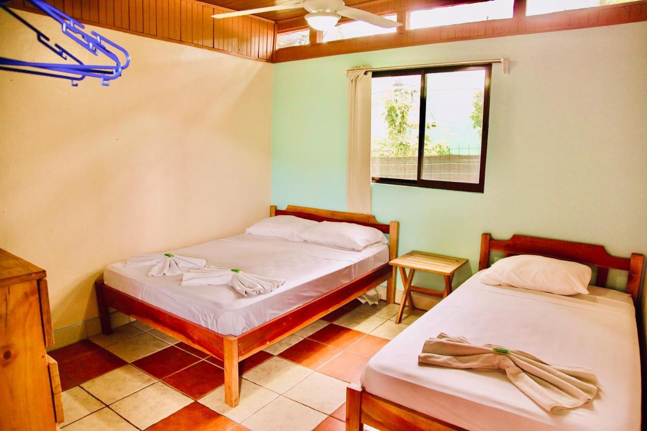 Blue Iguana Hotel Samara Exterior photo