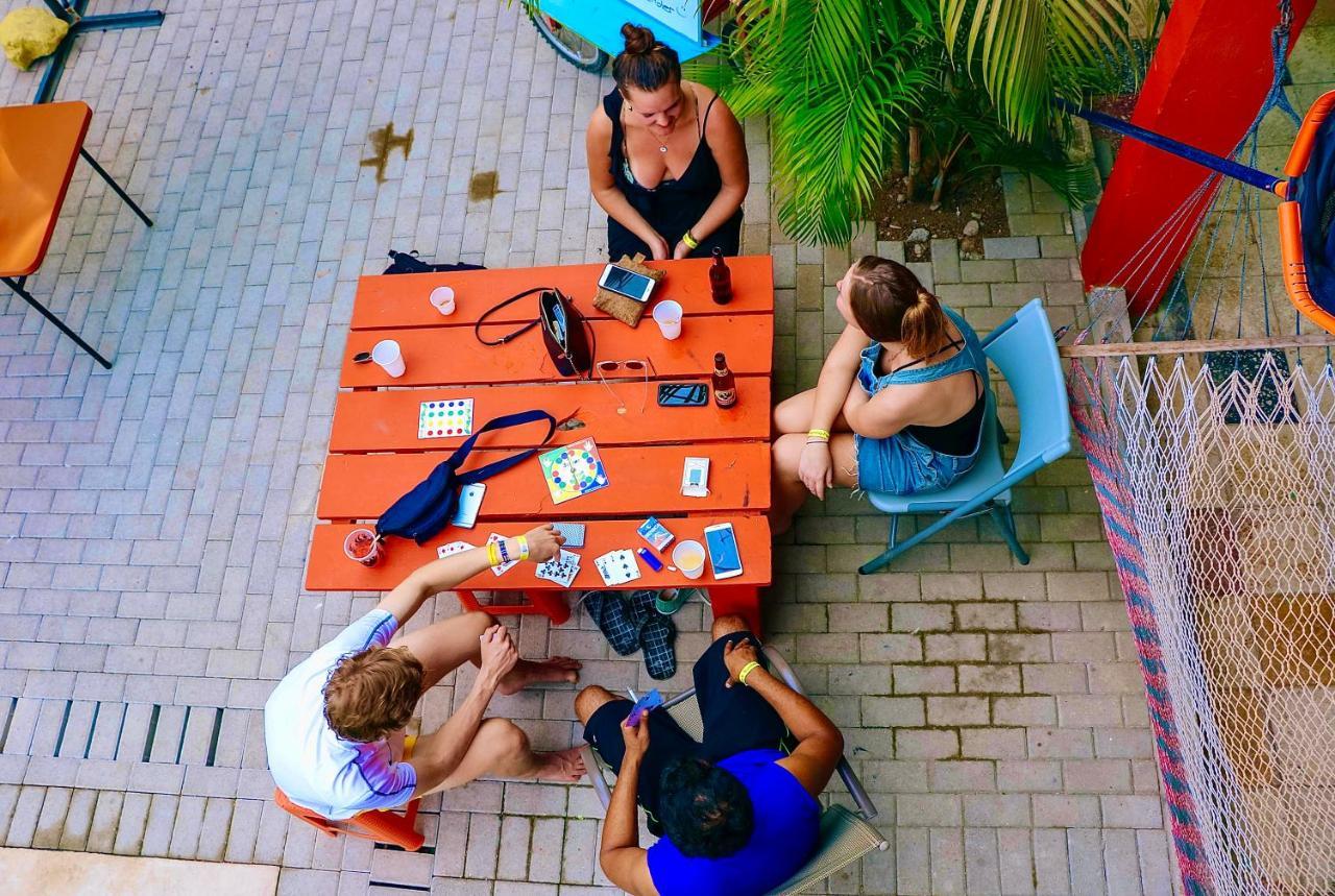 Blue Iguana Hotel Samara Exterior photo