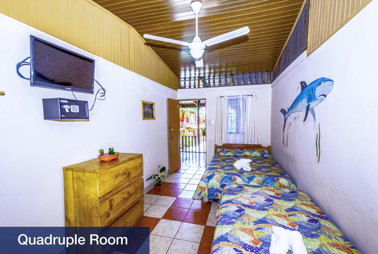 Blue Iguana Hotel Samara Exterior photo