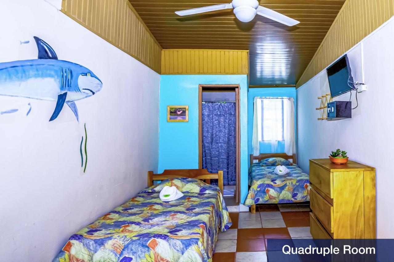 Blue Iguana Hotel Samara Exterior photo