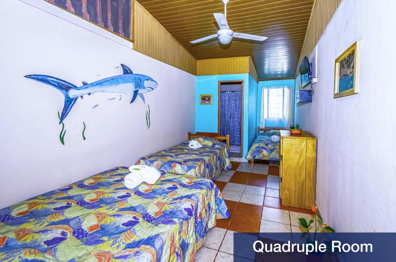 Blue Iguana Hotel Samara Exterior photo