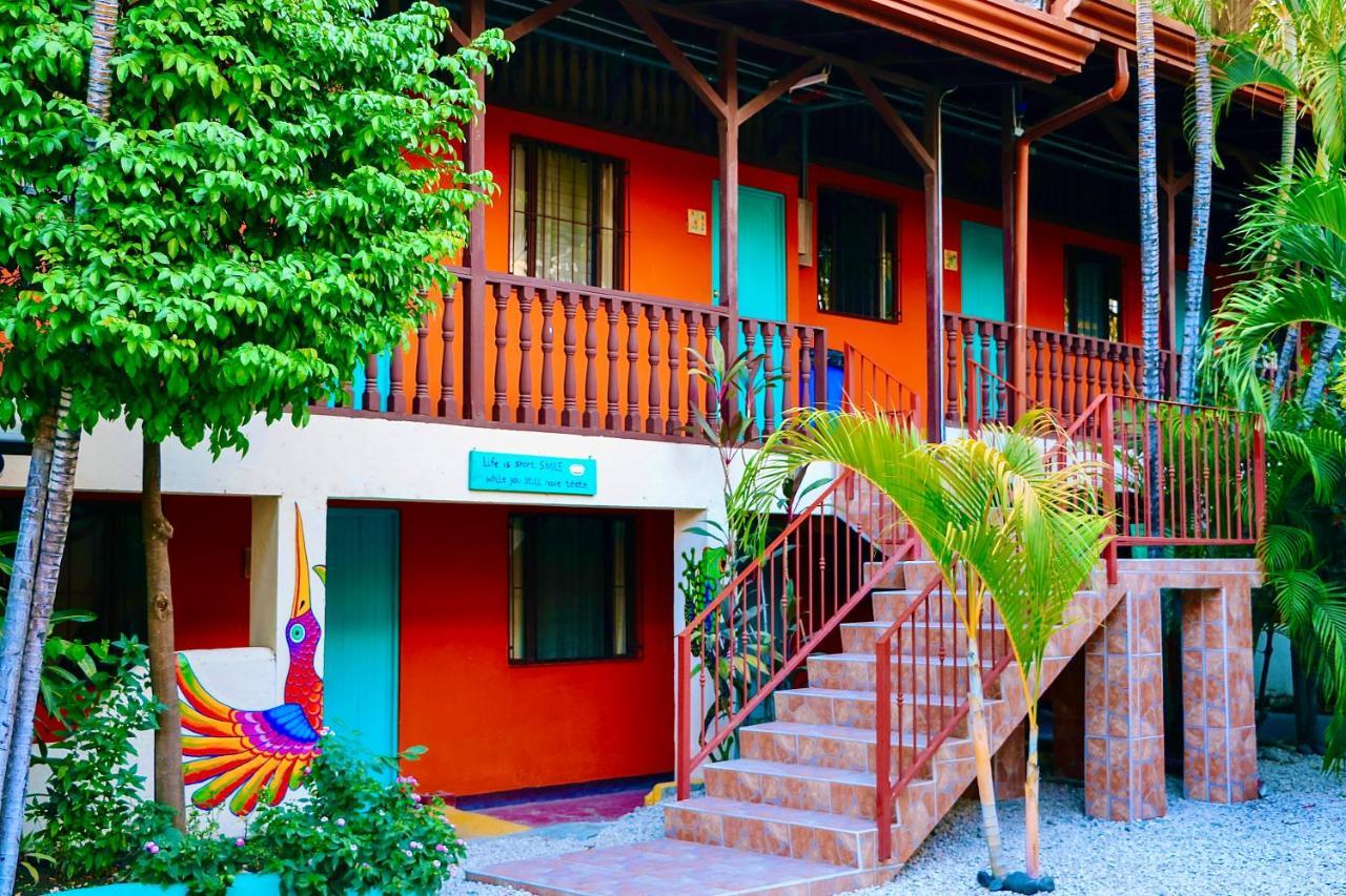 Blue Iguana Hotel Samara Exterior photo