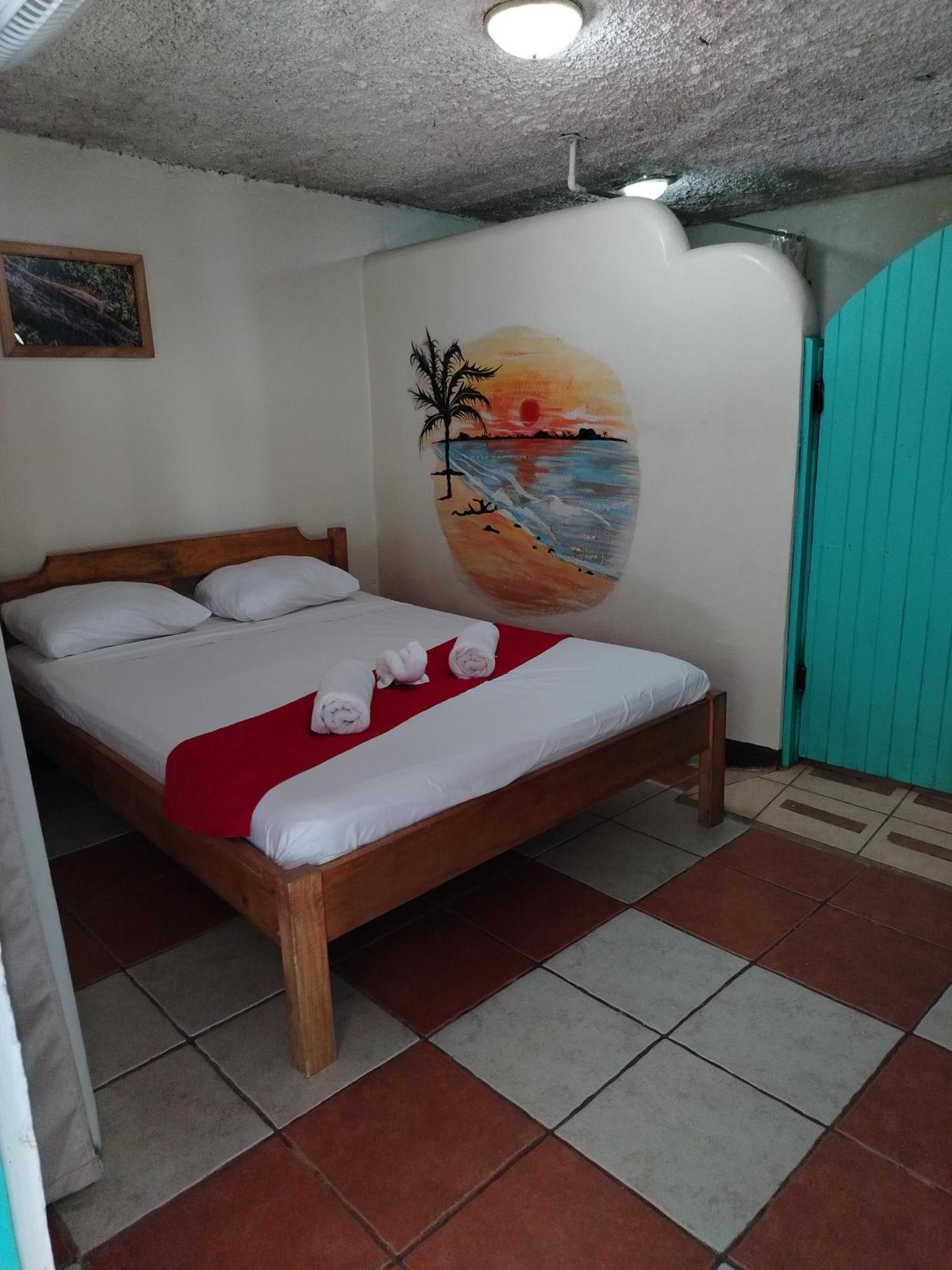Blue Iguana Hotel Samara Exterior photo